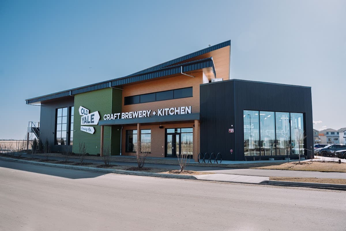 Old Yale Brewing: Beaumont Craft Brewery & Kitchen